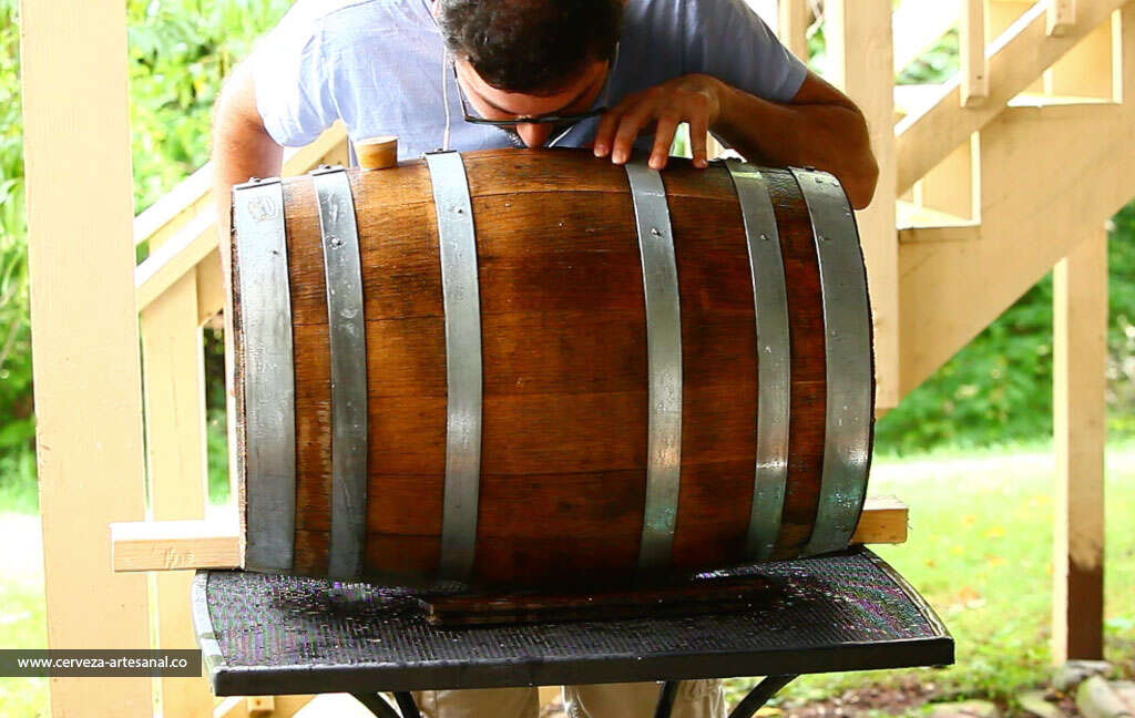 American Barril de roble para añejamiento., Madera, color madera